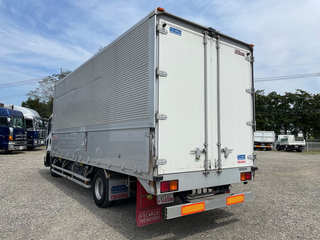 いすゞフォワードアルミウイング中型（4t）[写真04]