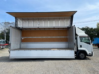 いすゞフォワードアルミウイング中型（4t）[写真08]