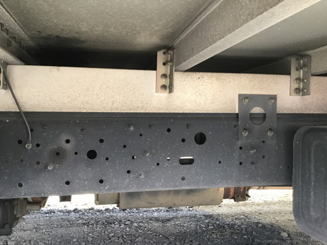 UDトラックスコンドルアルミバン中型（4t）[写真10]