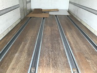 UDトラックスコンドルアルミバン中型（4t）[写真05]