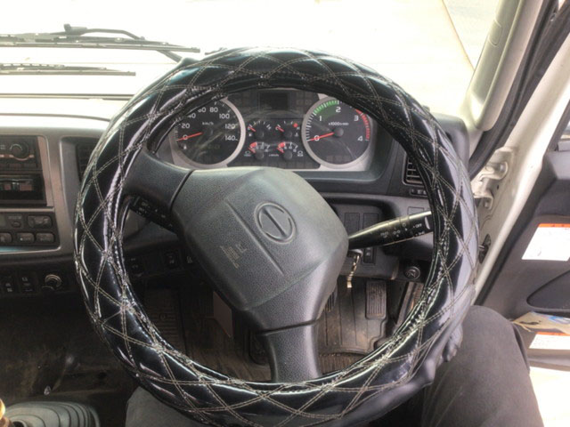 日野レンジャーコンテナ専用車中型（4t）[写真23]