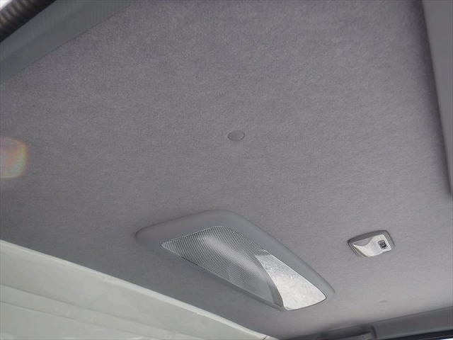 いすゞエルフ冷凍車（冷蔵車）小型（2t・3t）[写真26]