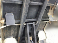 三菱ふそうキャンターダンプ小型（2t・3t）[写真11]