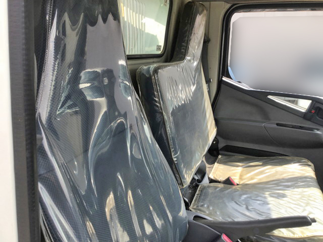 三菱ふそうキャンターダンプ小型（2t・3t）[写真25]