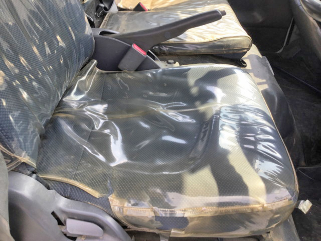 三菱ふそうキャンターダンプ小型（2t・3t）[写真26]