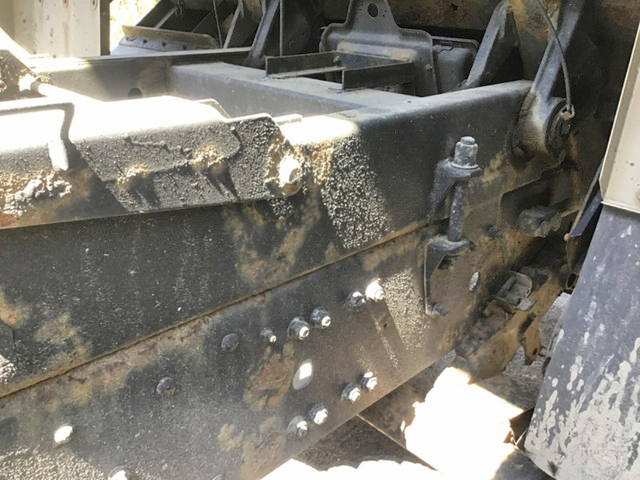 三菱ふそうスーパーグレートダンプ大型（10t）[写真18]