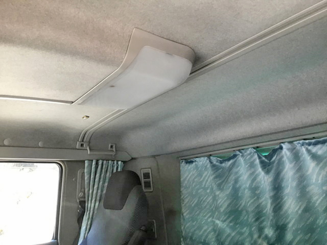 三菱ふそうスーパーグレートダンプ大型（10t）[写真32]