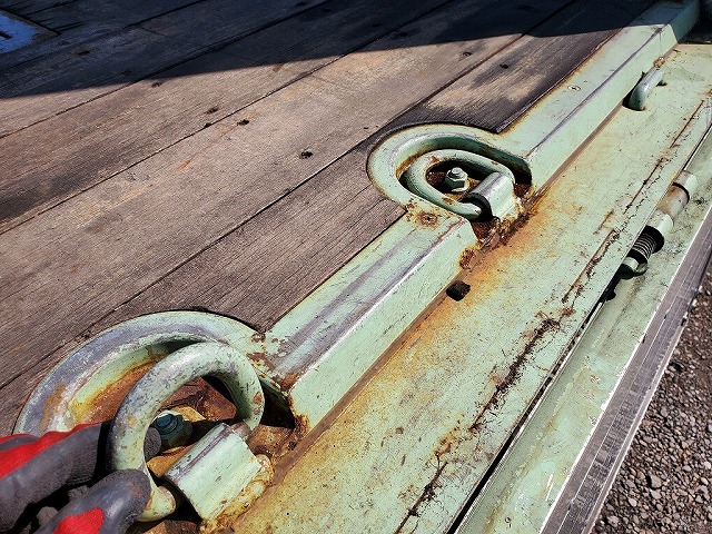 いすゞギガアルミブロック大型（10t）[写真11]