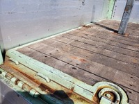 いすゞギガアルミブロック大型（10t）[写真14]