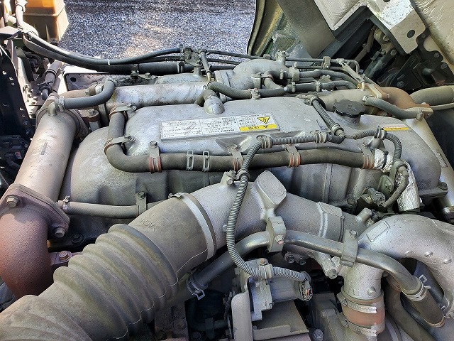 いすゞギガアルミブロック大型（10t）[写真34]