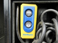 三菱ふそうキャンター平ボディ小型（2t・3t）[写真10]