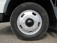 三菱ふそうキャンター平ボディ小型（2t・3t）[写真17]