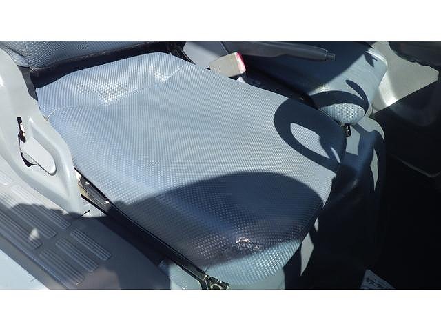 三菱ふそうキャンターダンプ小型（2t・3t）[写真24]