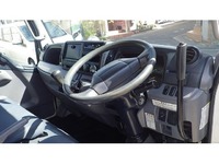 三菱ふそうキャンターダンプ小型（2t・3t）[写真30]