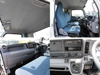 三菱ふそうキャンター平ボディ小型（2t・3t）[写真21]