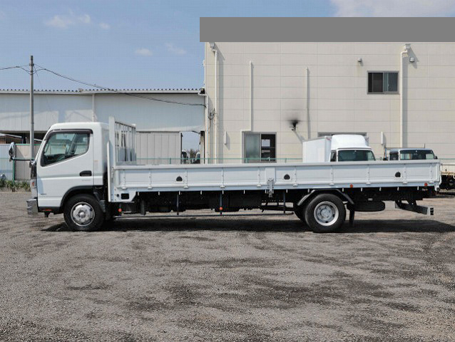 三菱ふそうキャンター平ボディ小型（2t・3t）[写真03]