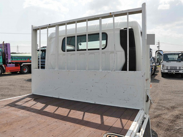 三菱ふそうキャンター平ボディ小型（2t・3t）[写真09]