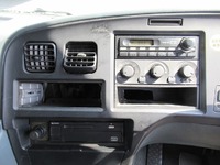 三菱ふそうスーパーグレートアルミウイング大型（10t）[写真13]