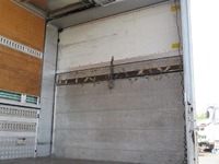 三菱ふそうスーパーグレートアルミウイング大型（10t）[写真24]