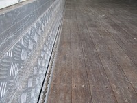 三菱ふそうスーパーグレートアルミウイング大型（10t）[写真30]