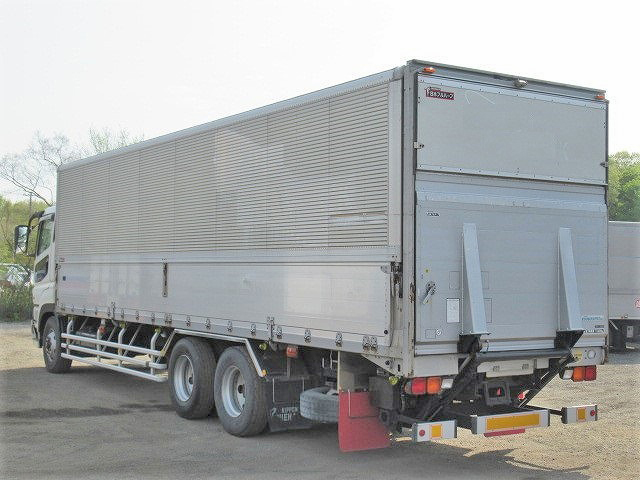 三菱ふそうスーパーグレートアルミウイング大型（10t）[写真04]