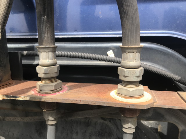 日野プロフィアトレーラーヘッド（トラクターヘッド）大型（10t）[写真13]