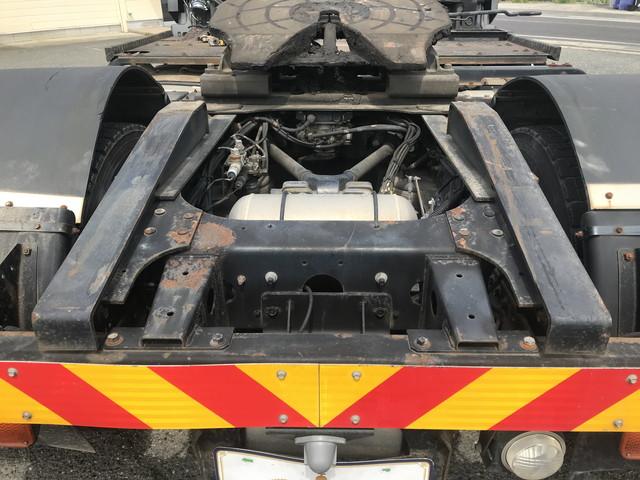 日野プロフィアトレーラーヘッド（トラクターヘッド）大型（10t）[写真15]