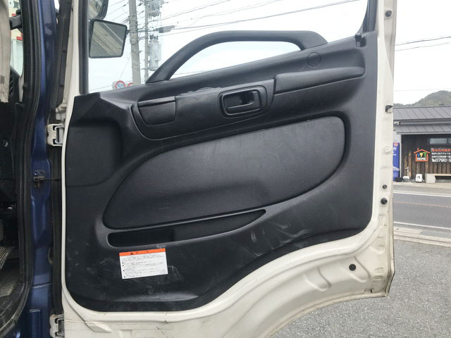 日野プロフィアトレーラーヘッド（トラクターヘッド）大型（10t）[写真27]