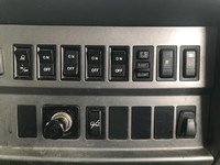 日野プロフィアトレーラーヘッド（トラクターヘッド）大型（10t）[写真36]