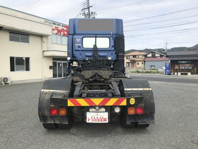 日野プロフィアトレーラーヘッド（トラクターヘッド）大型（10t）[写真09]