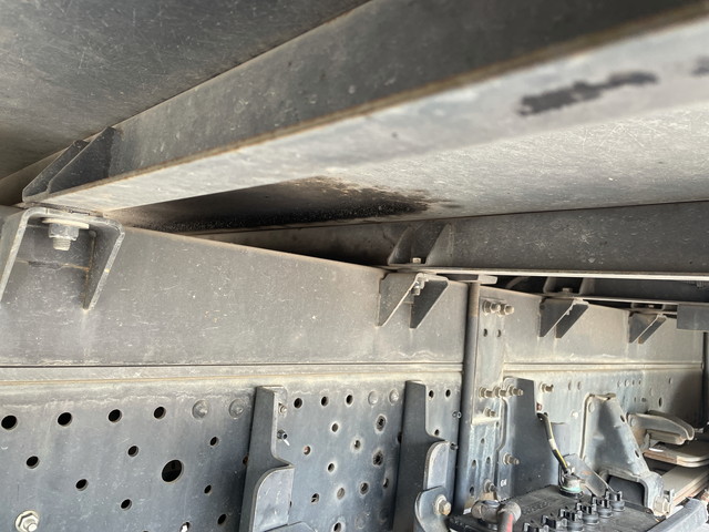 いすゞエルフ冷凍車（冷蔵車）小型（2t・3t）[写真19]