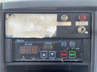 いすゞエルフ冷凍車（冷蔵車）小型（2t・3t）[写真35]