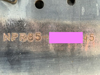 いすゞエルフ冷凍車（冷蔵車）小型（2t・3t）[写真40]