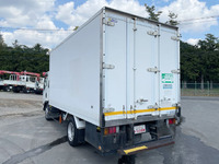 いすゞエルフ冷凍車（冷蔵車）小型（2t・3t）[写真04]