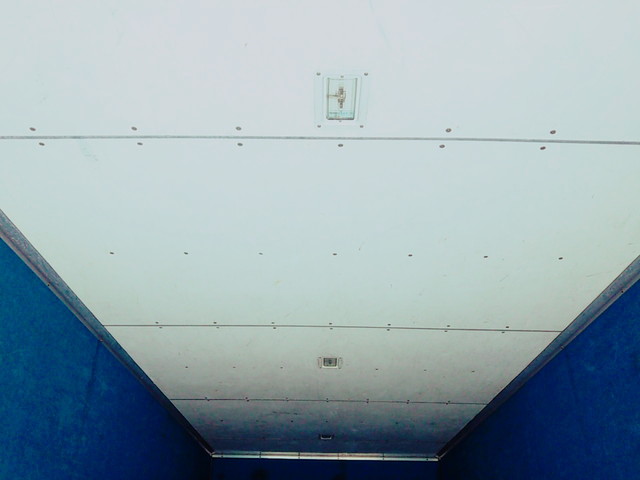 トヨタトヨエースパネルバン小型（2t・3t）[写真15]