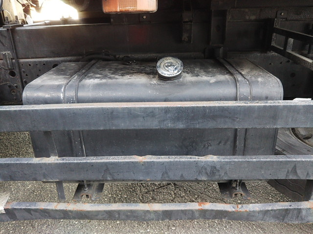 日野プロフィア深ダンプ（土砂禁ダンプ）大型（10t）[写真19]