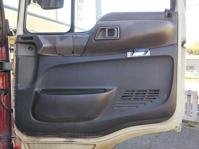 日野プロフィア深ダンプ（土砂禁ダンプ）大型（10t）[写真27]