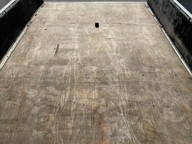 三菱ふそうキャンタークレーン4段小型（2t・3t）[写真10]