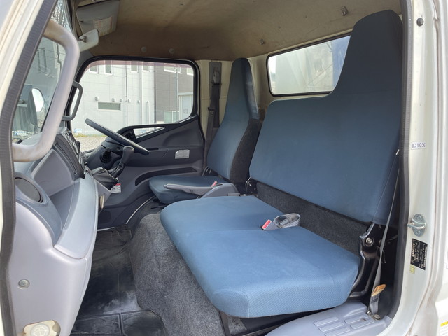 三菱ふそうキャンタークレーン4段小型（2t・3t）[写真29]