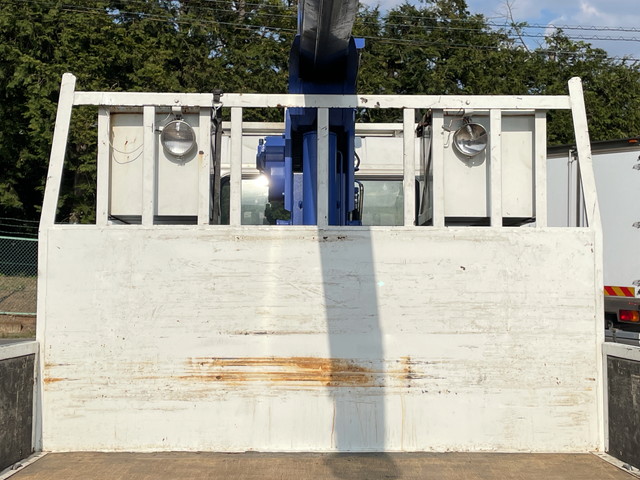 三菱ふそうキャンタークレーン4段小型（2t・3t）[写真09]