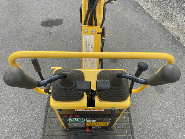 ヤンマーミニユンボ（ミニバックホー）[写真18]