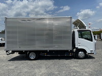 いすゞエルフアルミバン小型（2t・3t）[写真07]