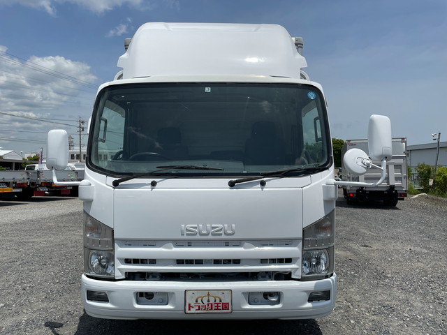 いすゞエルフアルミバン小型（2t・3t）[写真08]