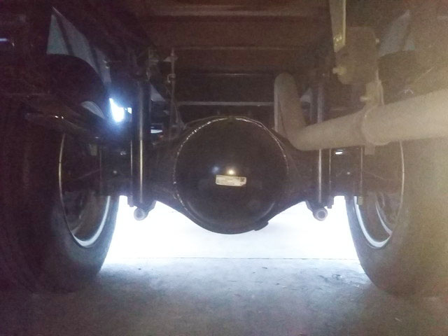 三菱ふそうキャンター平ボディ小型（2t・3t）[写真11]