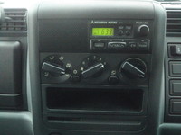 三菱ふそうキャンター平ボディ小型（2t・3t）[写真22]