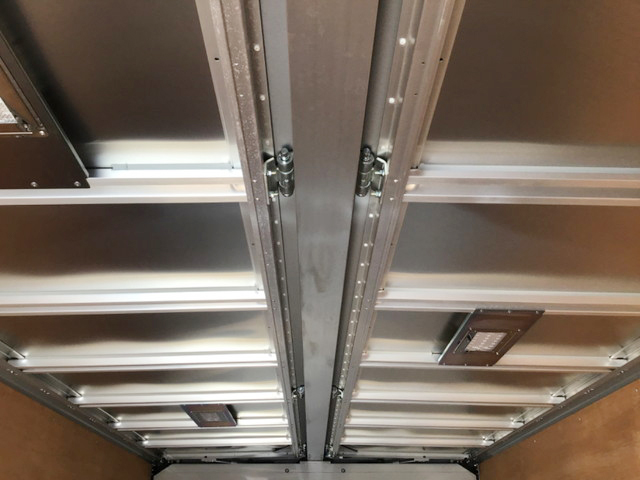 日野レンジャーアルミウイング中型（4t）[写真12]