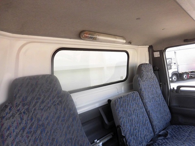 いすゞエルフパネルウイング小型（2t・3t）[写真10]