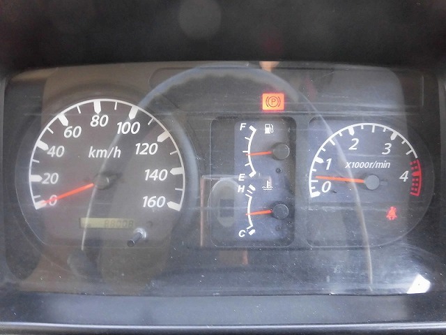 いすゞエルフパネルウイング小型（2t・3t）[写真13]