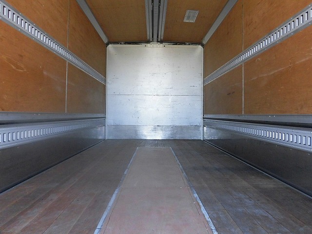 いすゞエルフパネルウイング小型（2t・3t）[写真05]