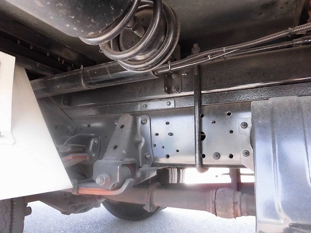 いすゞエルフパネルウイング小型（2t・3t）[写真07]